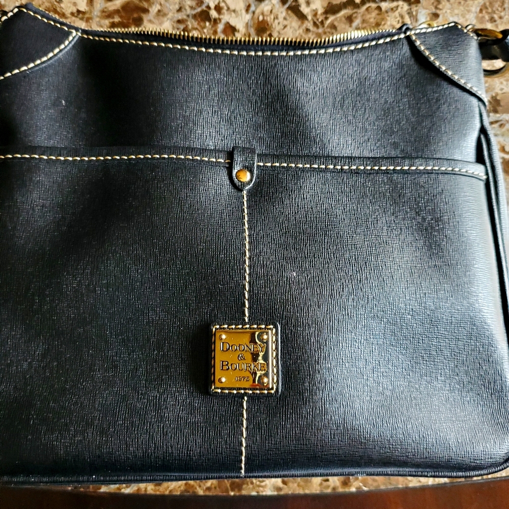 Dooney Bourke